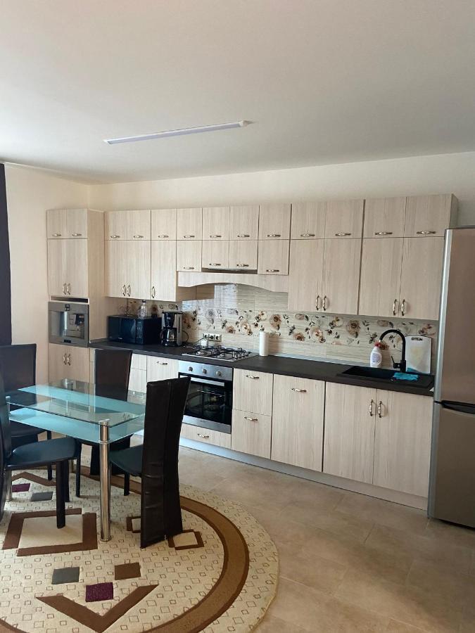 Cory'S House Apartment Sibiu Luaran gambar