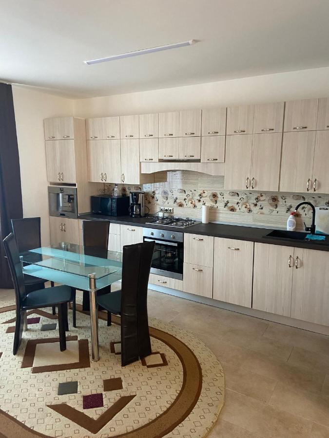 Cory'S House Apartment Sibiu Luaran gambar
