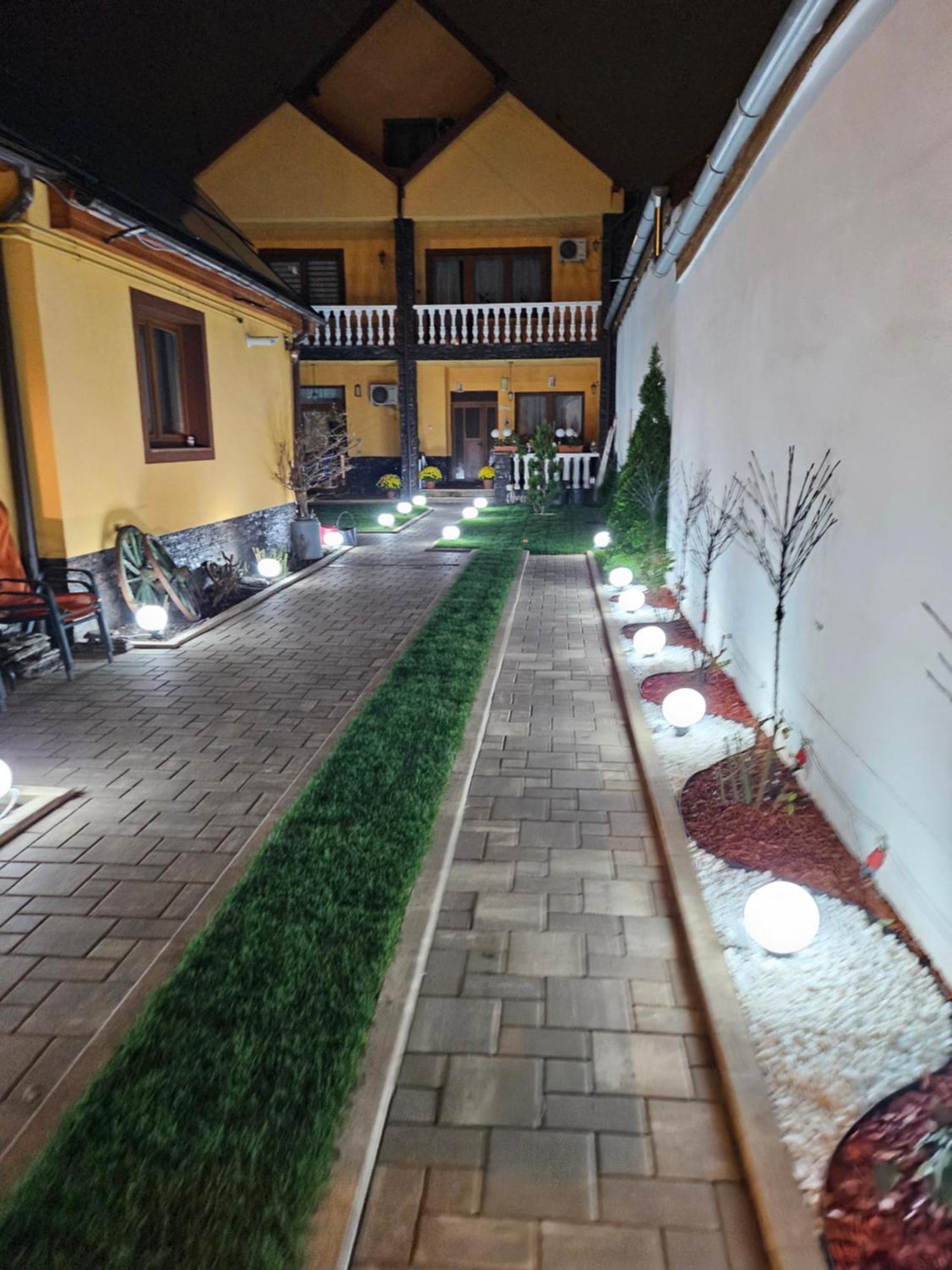 Cory'S House Apartment Sibiu Luaran gambar
